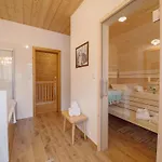 Holiday home Near With Sauna Grundlsee